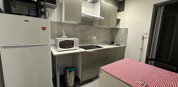 Location Appartement 1 pièce 20m² CAMBRAI 59400 - Photo 2