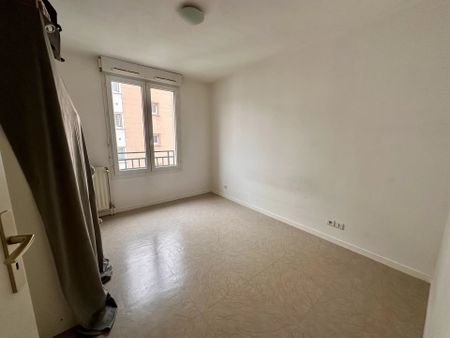 Location Appartement 2 pièces 46m² TOURNAN EN BRIE 77220 - Photo 2