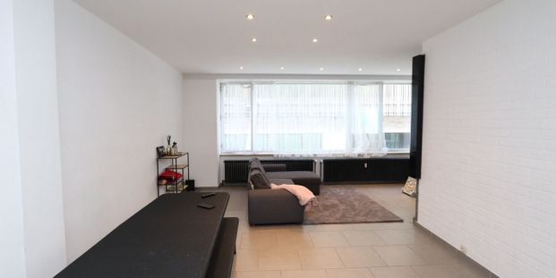 Appartement te huur in Kortrijk voor € 850 met 3 slaapkamers - Photo 1