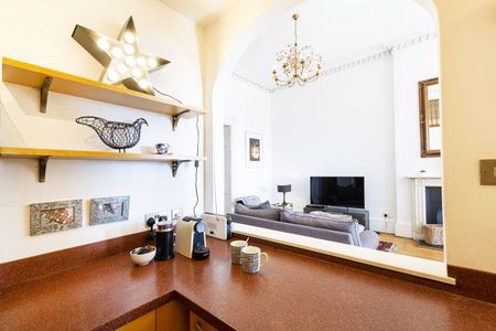 3 bedroom apartment to rent - Photo 4
