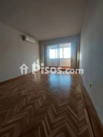 Piso en alquiler en Area Metropolitana - Foto 2