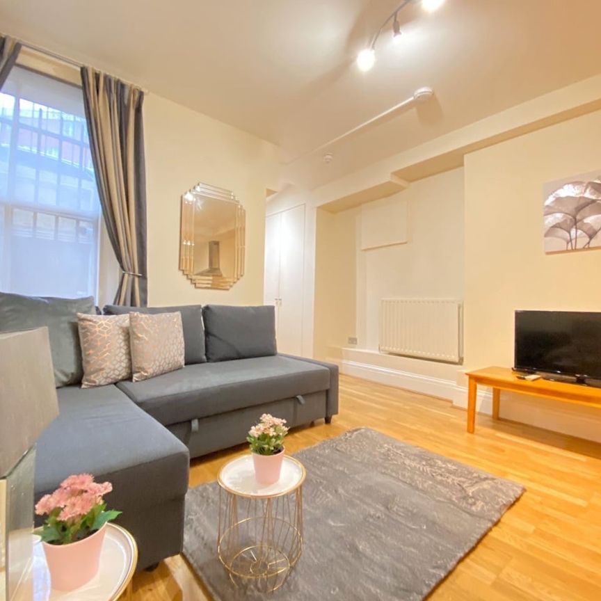 1 Bed Flat, Leinster Gardens, W2 - Photo 1