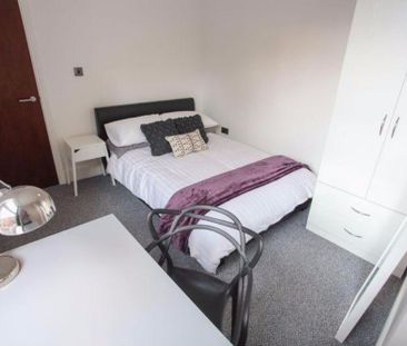 Sheil Rd, Kensington. - Photo 4