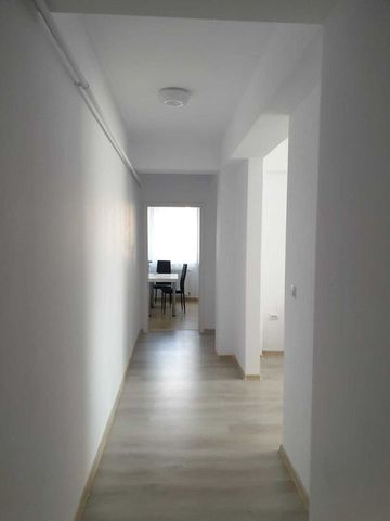Apartament 2 Camere Mora de Vant 450 euro - Fotografie 3