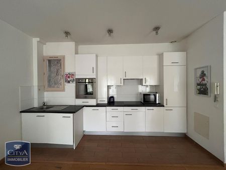 Location Appartement 3 pièces 56m² BRIVE LA GAILLARDE 19100 - Photo 2