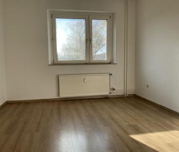 Möbel rein und wohnen! Bezugsfertige 2-Zimmer-Wohnung in GE-Buer - Photo 6