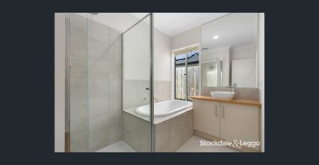 A cut above the rest! - Photo 3