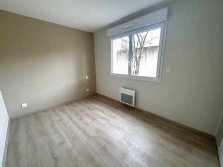 Location Appartement 4 pièces 84m² ALBI 81000 - Photo 4