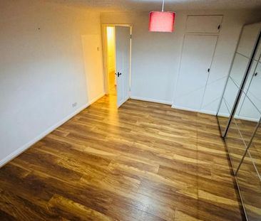 2 bedroom detached house to rent - Photo 2