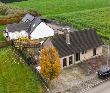 Verzorgde bungalow met: 3 slaapkamers, tuin en garage - Foto 3