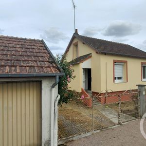 Location Maison 3 pièces 48m² ST PIERRE LE MOUTIER 58240 - Photo 3