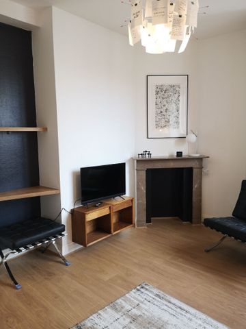 Location Appartement 2 pièces 43m² LA MADELEINE 59110 - Photo 4