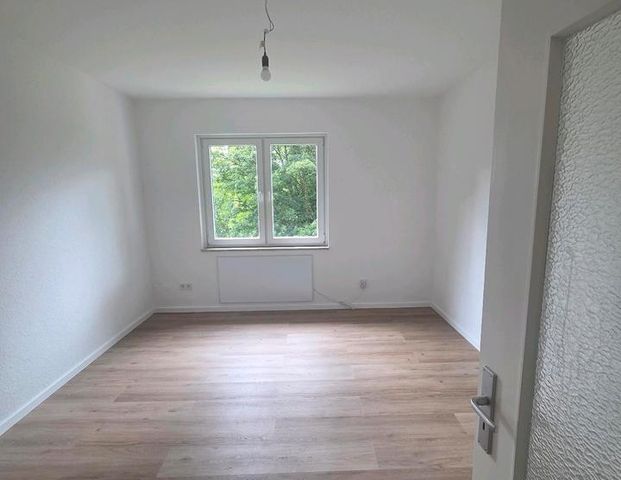 Kernsanierte Mietwohnung mit eigenem Balkon! - Photo 1