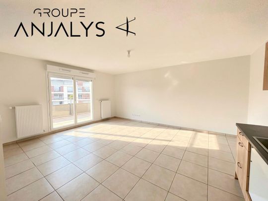 Location Appartement 3 pièces 63m² OULLINS 69600 - Photo 1