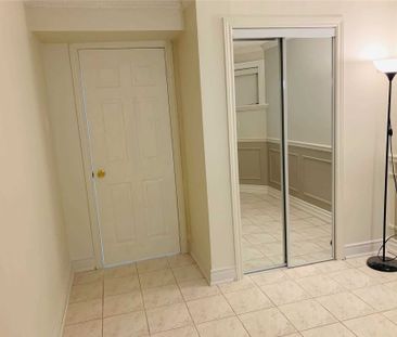 For Lease - 397 Turnberry Crescent, Mississauga, Ontario - Photo 5