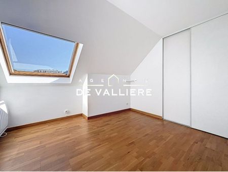 Location Appartement 3 pièces 80m² NANTERRE 92000 - Photo 2