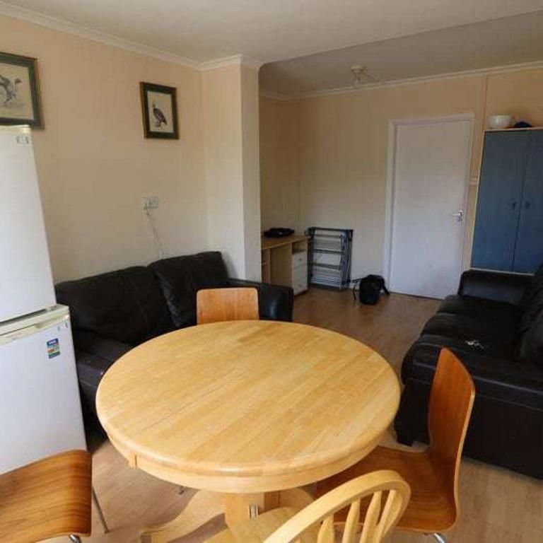 5 bedroom house share to rent - Photo 1