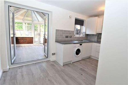 Marleyer Close, Manchester, M40 - Photo 4