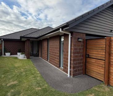 Tuihana Three Bedroom - Photo 4