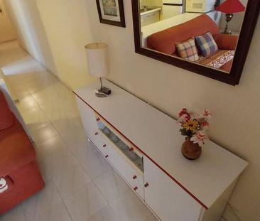 Apartamento de alquiler en Calle Sanchis Guarner, Pueblo - Photo 1