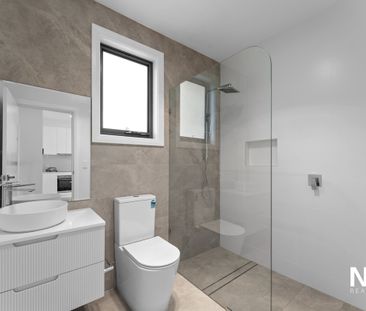 Charming Two-Bedroom Granny Flat With Private Access In Marayong! - Photo 1