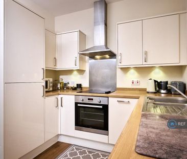 1 bedroom flat to rent - Photo 4