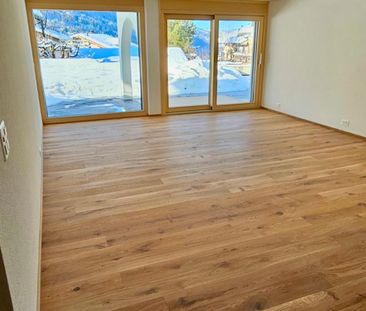 Moderne 3.5-Zimmer 1. Wohnung mit Bergpanorama in Klosters - Photo 1