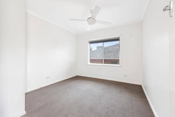 3 bedroom Family Home - Photo 1