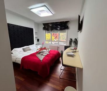 Calle de Arturo Soria, Madrid, Community of Madrid 28033 - Photo 4