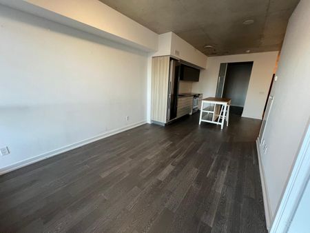 For Lease - 1190 Dundas Street Unit# 422, Toronto, Ontario - Photo 2