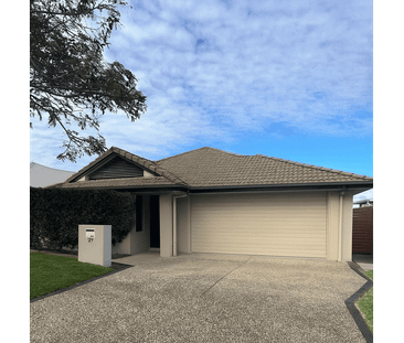 Immaculate Modern Living in a Highly Sought-After Wakerley Location - Photo 4