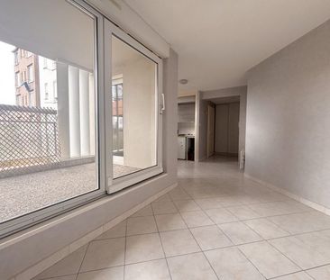 STUDIO avec balcon Strasbourg ! - Photo 3
