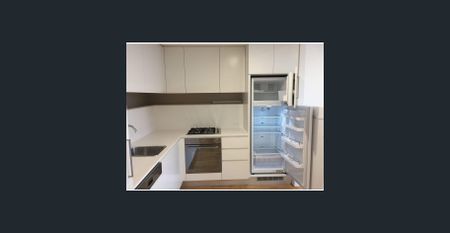 North East facing Spacious One Bedroom with Timber Floor. Inspection 0408668898 - Photo 4