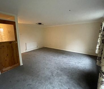 3 Bed Semi-Detached House, Barford Rise, LU2 - Photo 4