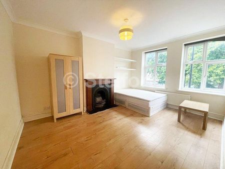 4 bedroom apartment to rent - Photo 2