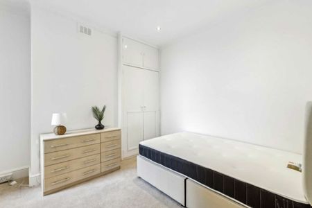 Broxholm Road, SE27, London - Photo 5