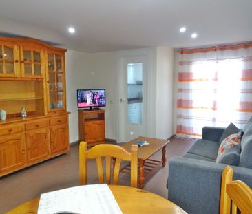 Apartamento de alquiler en Carrer Armada Espanyola, Playa de Gandia - Photo 2