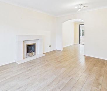 Pepper Street, Appleton Thorn, WA4 - Photo 2