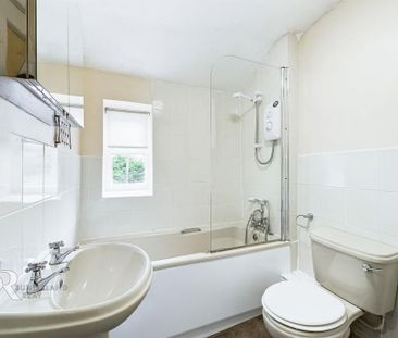 3 bedroom end of terrace house to rent - Photo 5