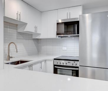 2000 Saint-Marc Street, Montréal, QC - Photo 1