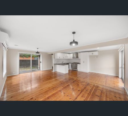 1 Paragon Court, Wendouree, Vic 3355 - Photo 4