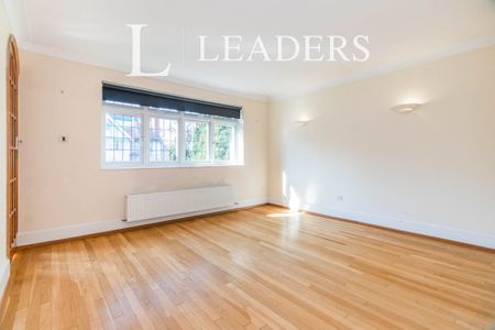 Burwood Park Road, Walton On Thames, Surrey, KT12 - Photo 4