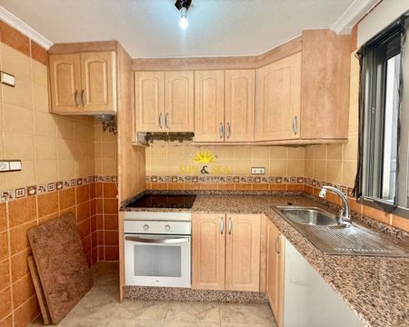 APARTMENT FOR RENT, 3 BEDROOMS AND 2 BATHROOMS IN TORREVIEJA - ALICANTE - Photo 5