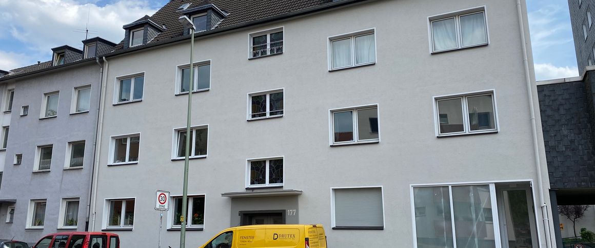 Hochwertiges Zuhause im 1.OG in Neudorf mit Balkon! - Photo 1