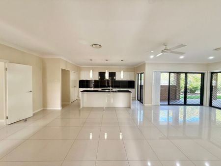 11 Midden Road, Fern Bay - Photo 2