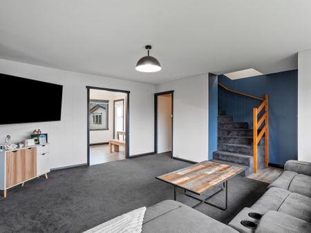 134 Madden Street, Devonport TAS 7310 - House For Rent - $540 | Domain - Photo 2