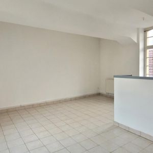 Location Appartement 2 pièces 60m² ST OMER 62500 - Photo 3