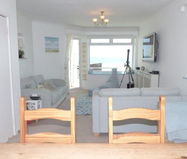 A 2 Bedroom Flat Instruction to Let in Bexhill-on-Sea - Photo 2