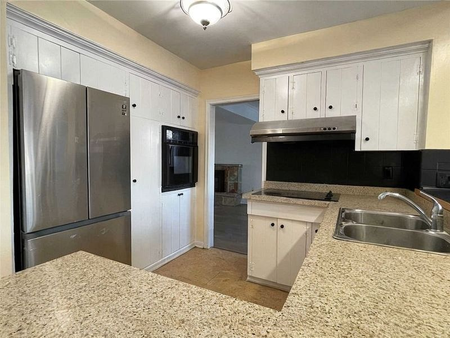 For Lease - 25 Tollerton Avenue, Toronto, Ontario - Photo 4