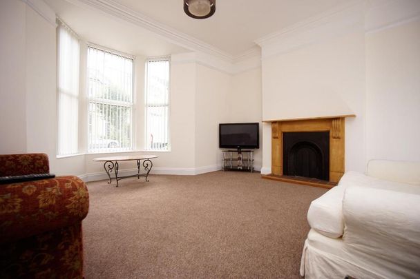 5 bedroom house to rent - Photo 1